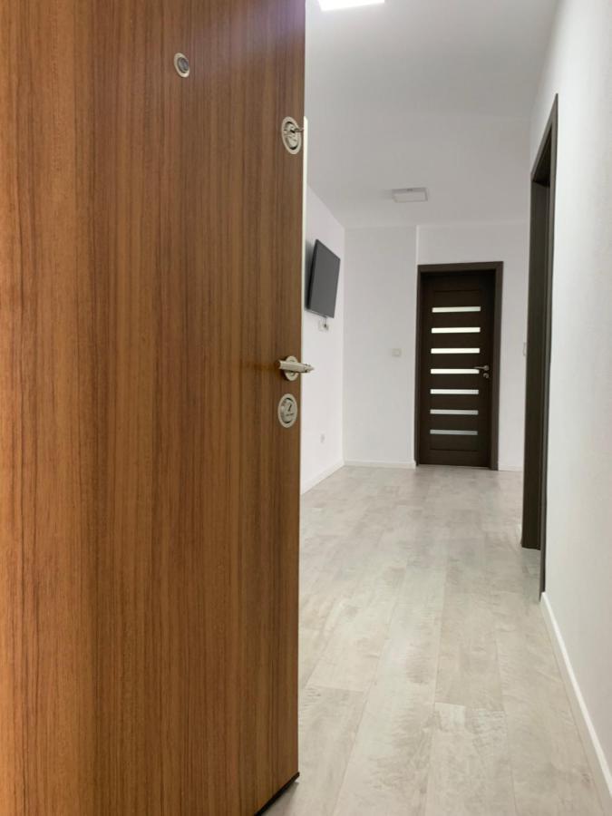 Wonderland Apartment Бистрица Экстерьер фото