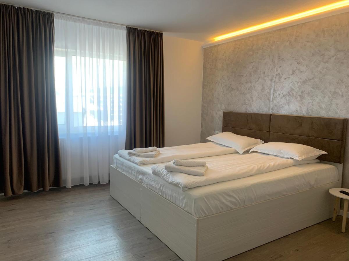 Wonderland Apartment Бистрица Экстерьер фото